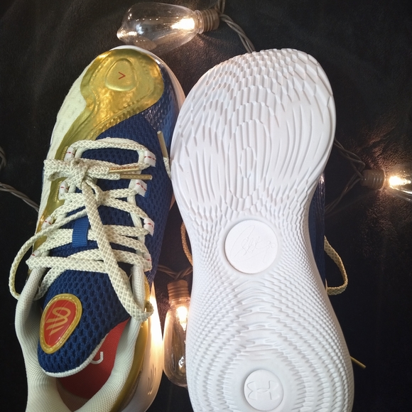 Kids Athletic Sneakers - Gold & Navy - Picture 4 of 7